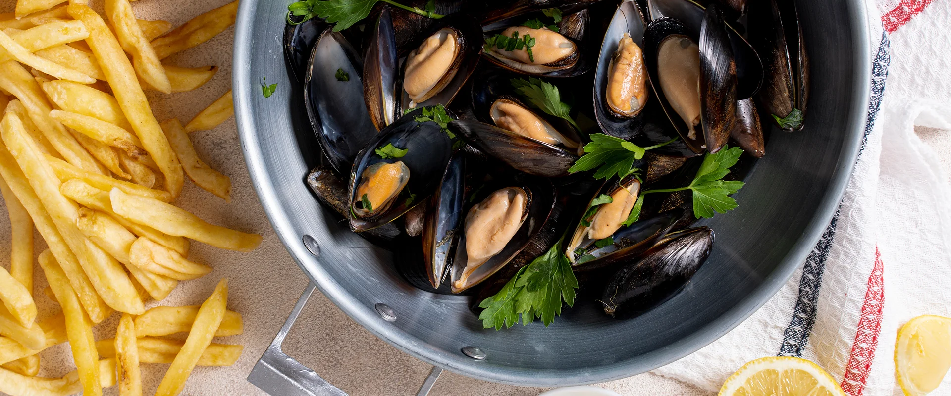 Santa Fe Pizzeria Merville Franceville Plage Frites Croustillantes Et Moules 1